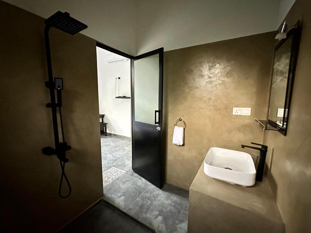 Zero Nero Hotel อูนาวาตูนา ภายนอก รูปภาพ